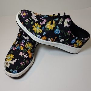 Dr. Martens Womens Darcy Floral Cavendish Sneakers
